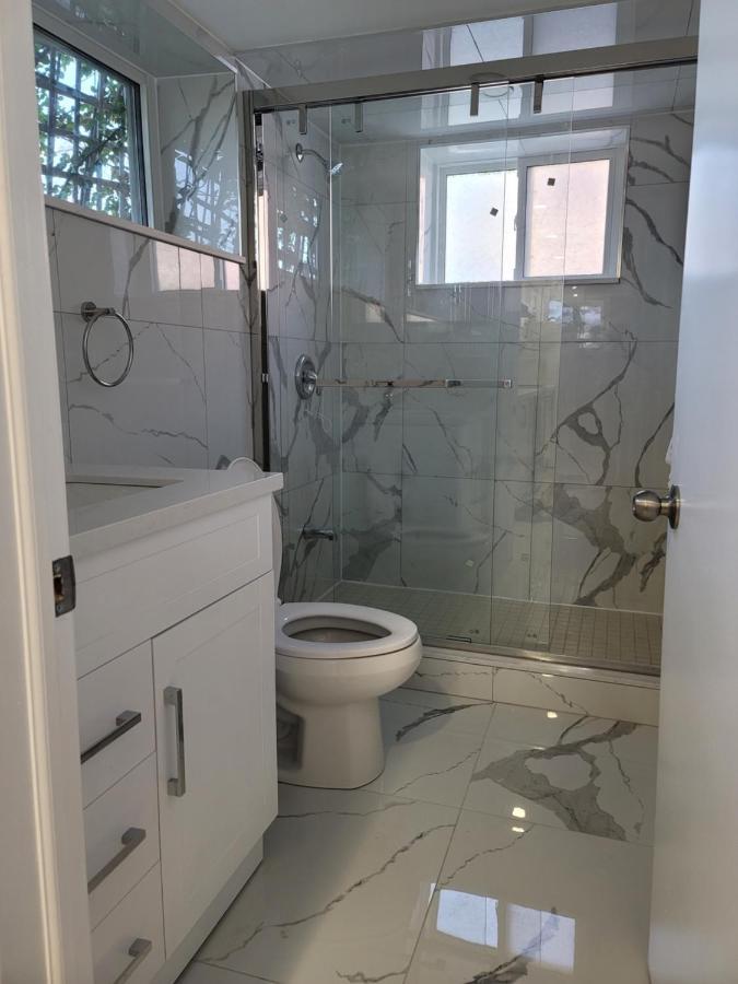 Falstaff Home Toronto Ngoại thất bức ảnh